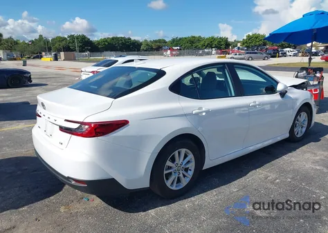 2025 Toyota Camry Le from USA, damaged, VIN 4T1DAACK9SU045558